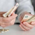 AOW-bedragen 2024 netto voor gehuwde stellen: dit moet je weten