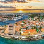 Huis kopen en makelaar zoeken op Curaçao? Een complete gids voor de Nederlandse koper.