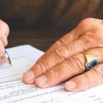 Verklaring van erfrecht: de complete gids voor aanvragen, kosten en de rol van de notaris